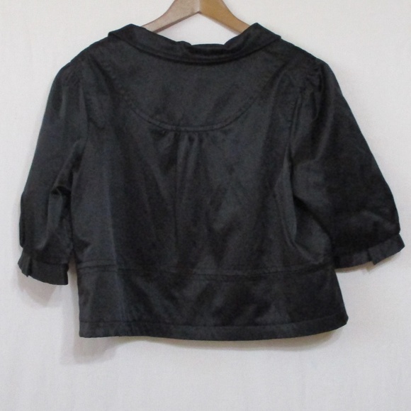 Black Crop Jacket - Picture 2 of 5
